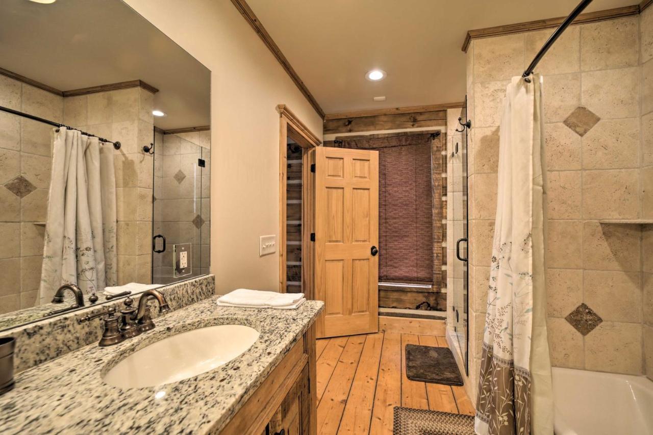 Luxury Cabin Rental In Franklin With Private Hot Tub Exteriér fotografie